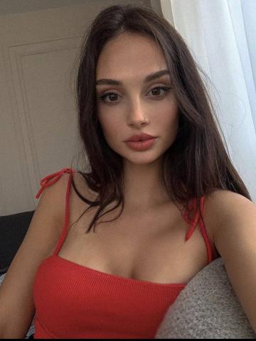 Николь